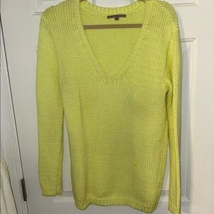 GAP Women's V-Neck Sweater - Yellow